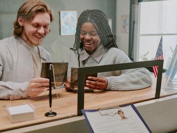 Email messaging service